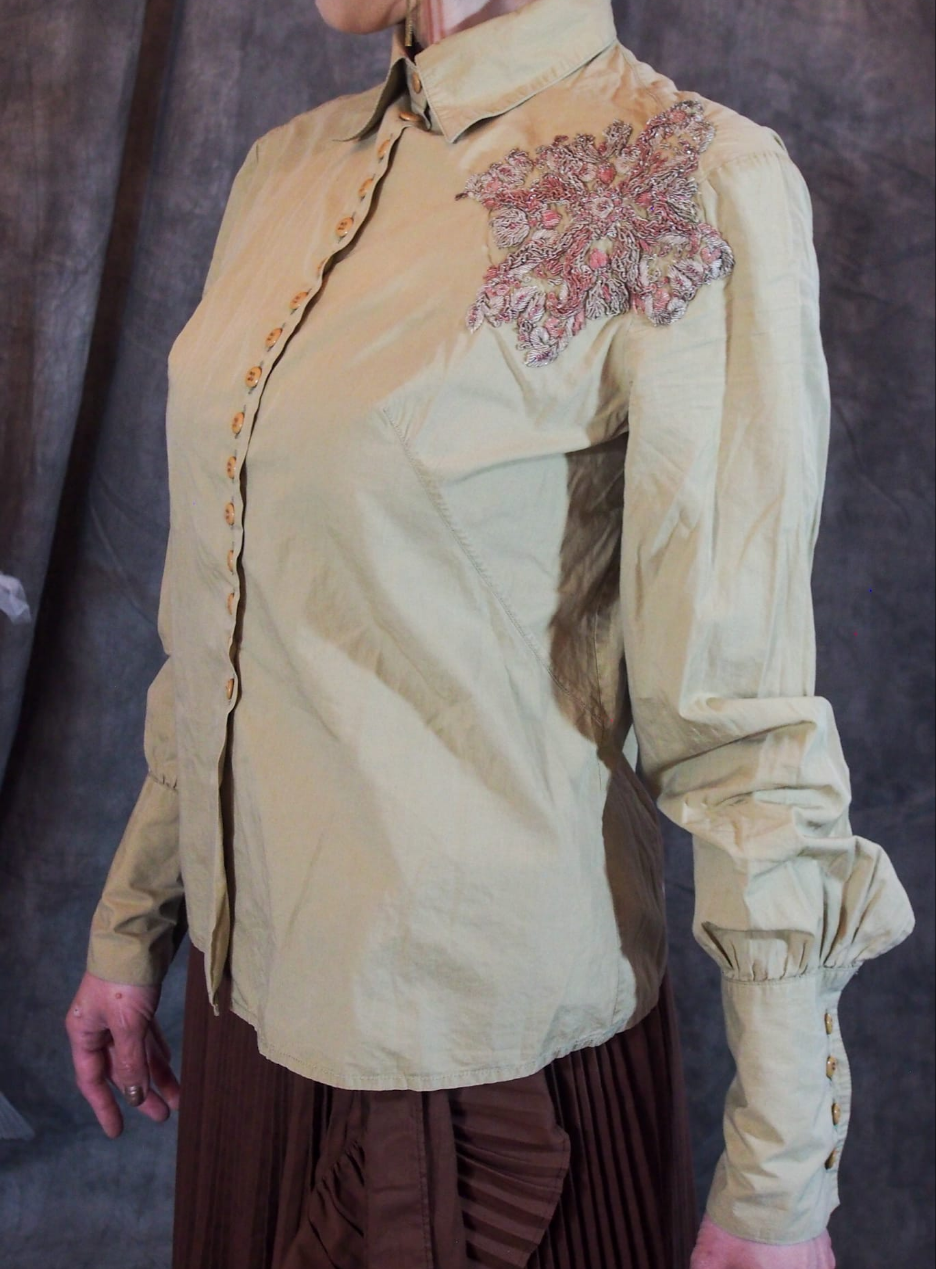 Neo viktoria shirt