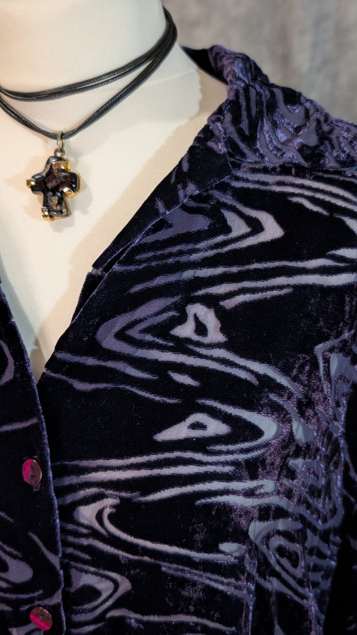 Nocturne Velvet – Helen David / English Eccentrics