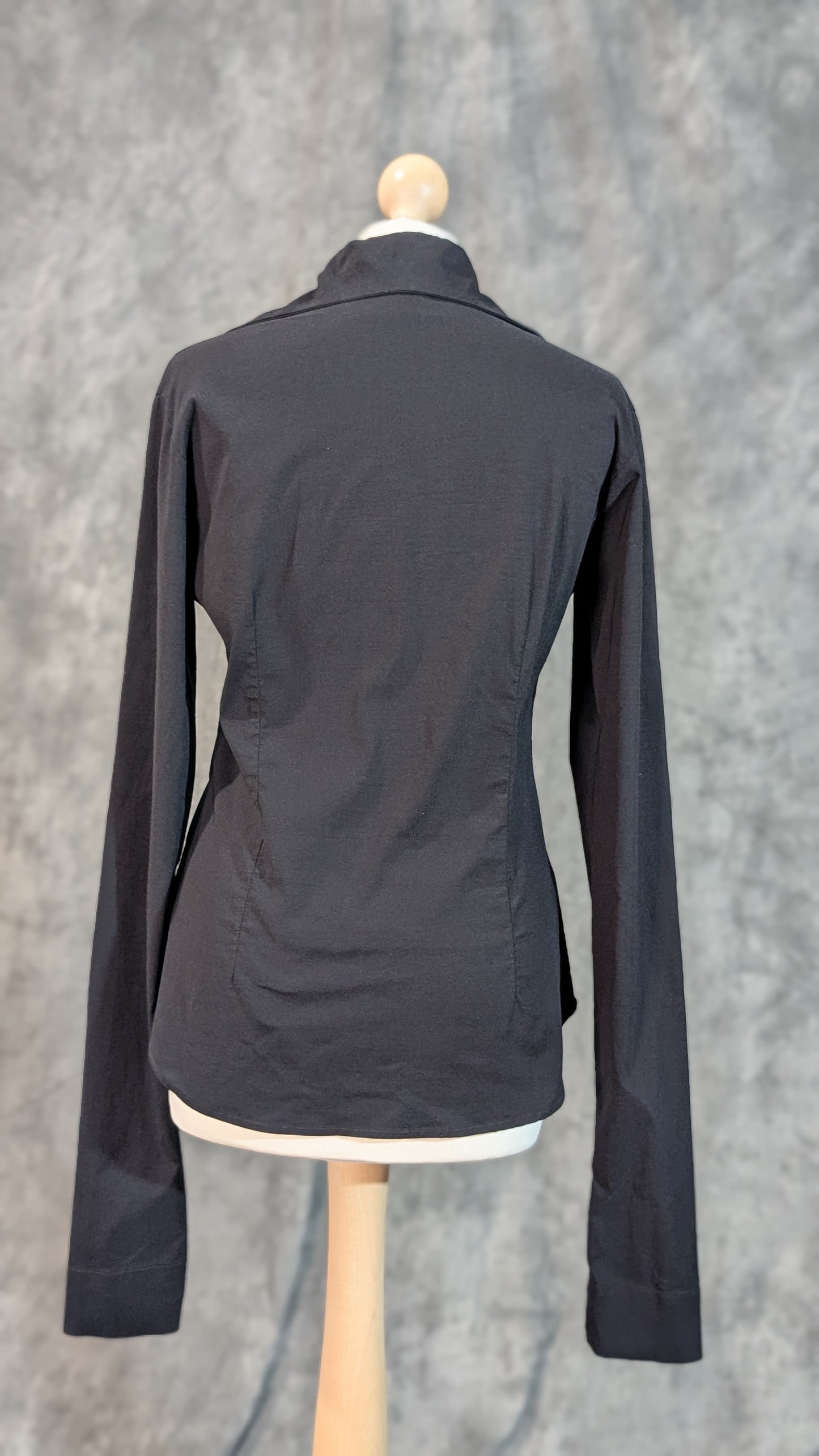 Sleek Noir – GIGLI