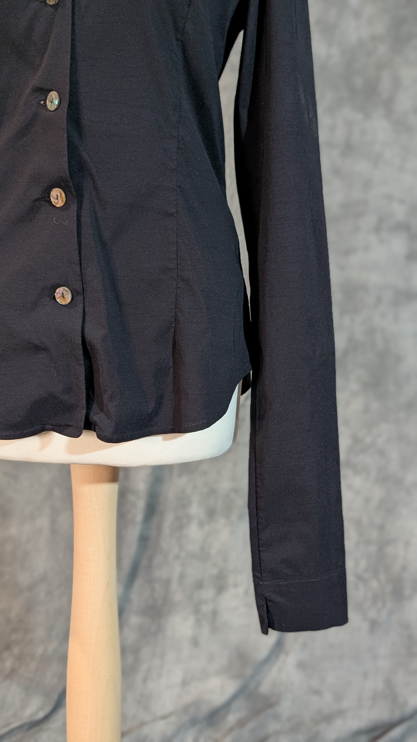 Sleek Noir – GIGLI