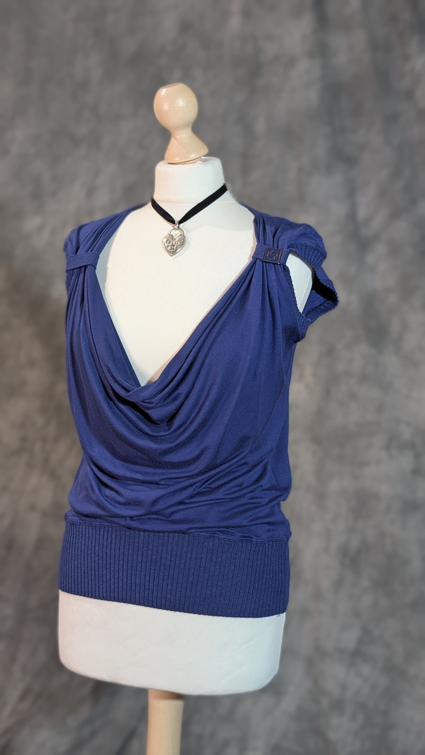 Drape of the Heart – Byblos