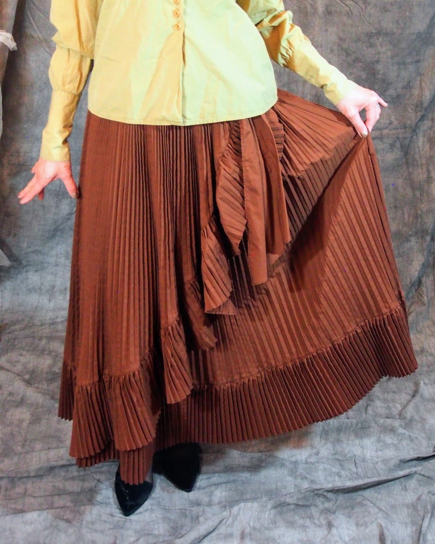 Gothik pleated skirt