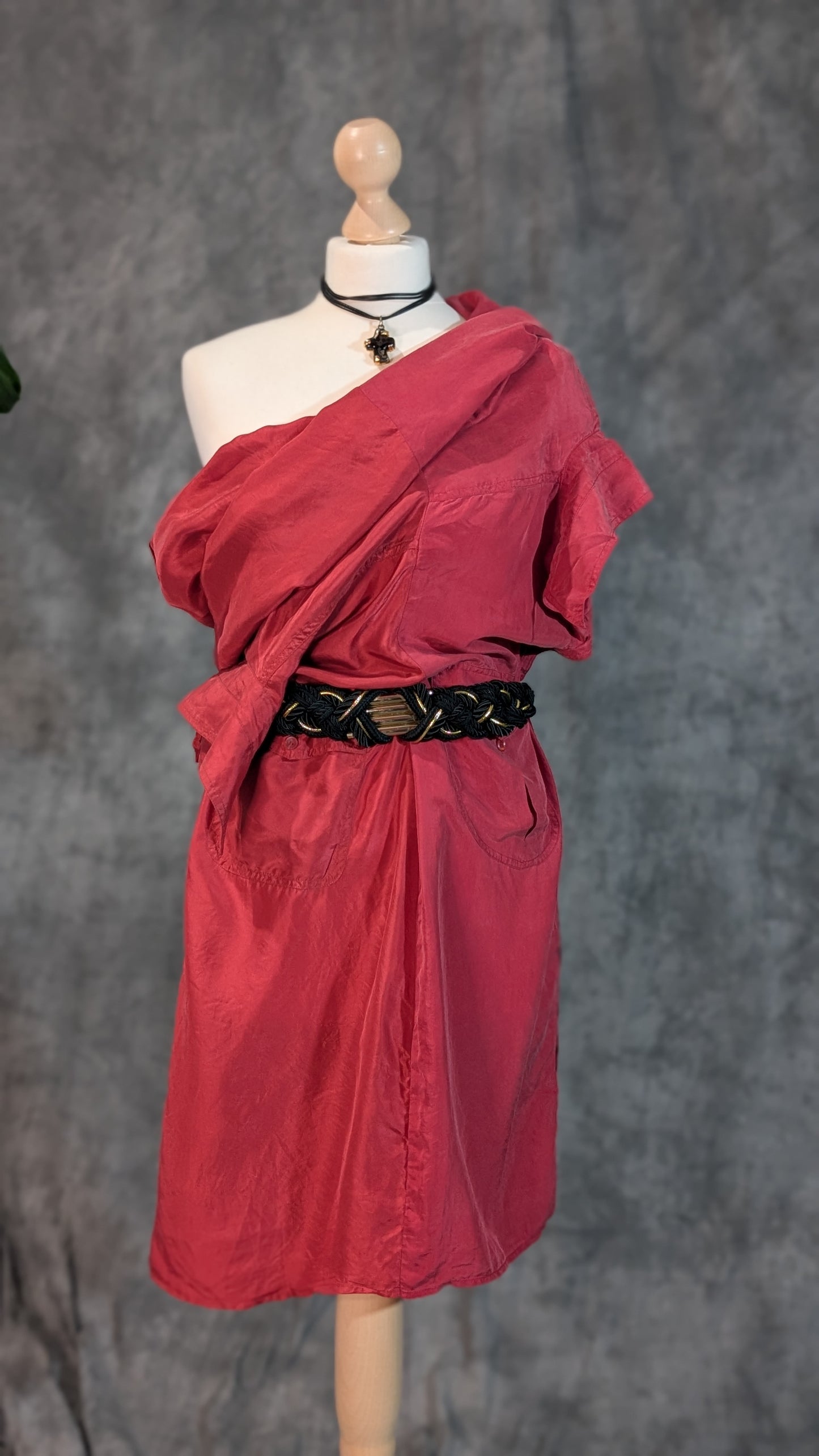 Crimson Cascade Dress – Maldoror